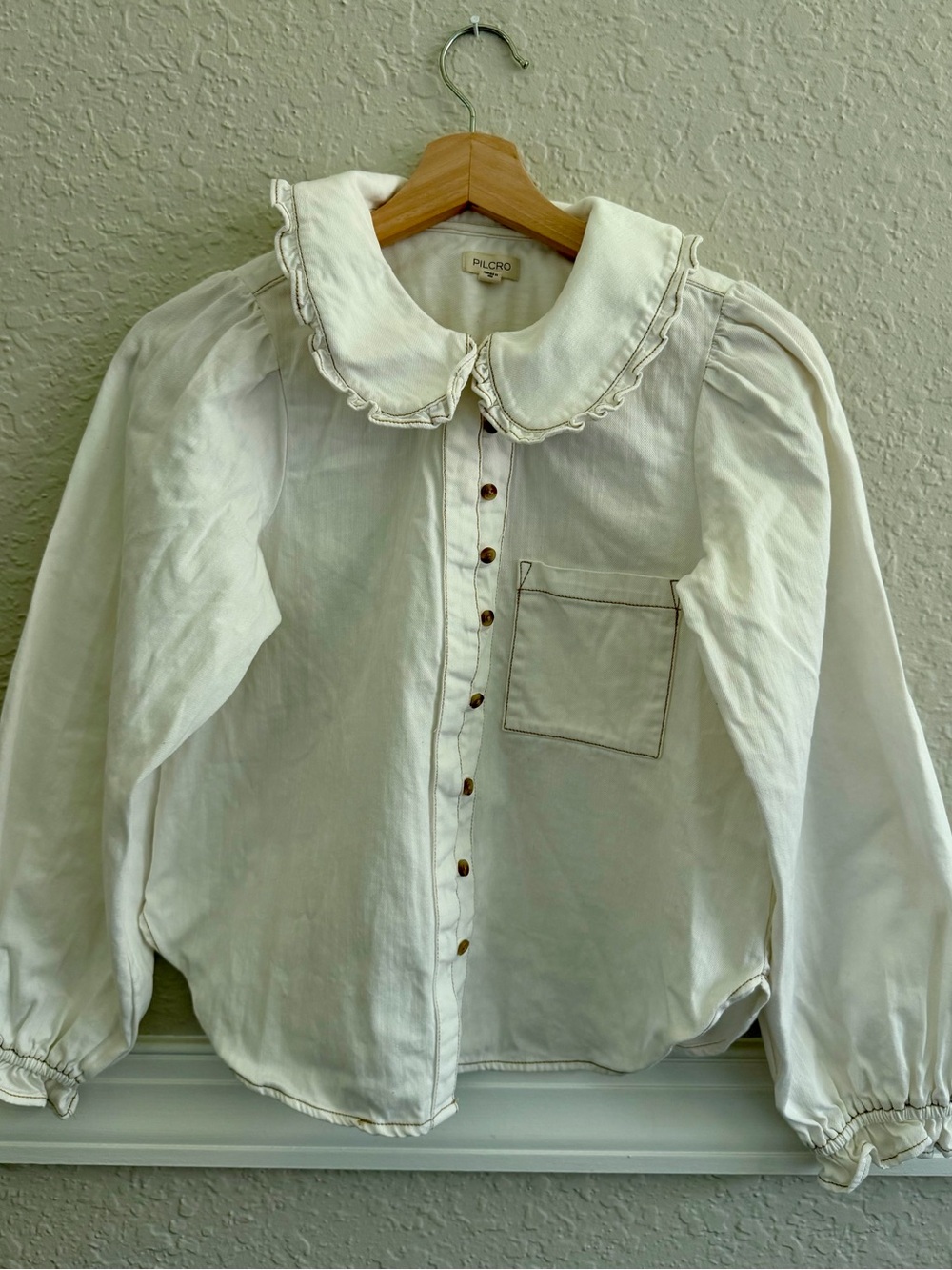 Pilcro Keira Denim Long-Sleeve Blouse by Anthropologie | Size: XS - Picture 4 of 10